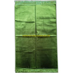 Solid Color Prayer Rug with Comfort Finish | Shop Dar-us-Salam