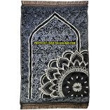 Soft Padded Prayer Rug (XL) for Extra Comfort | Dar-us-Salam
